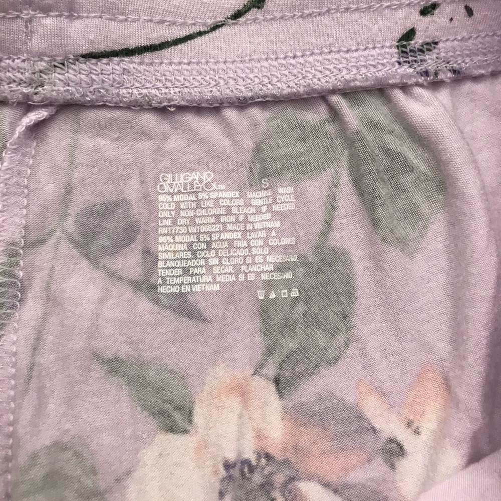 Gilligan & O’Malley Floral Pajama Bottoms - Picture 2 of 2